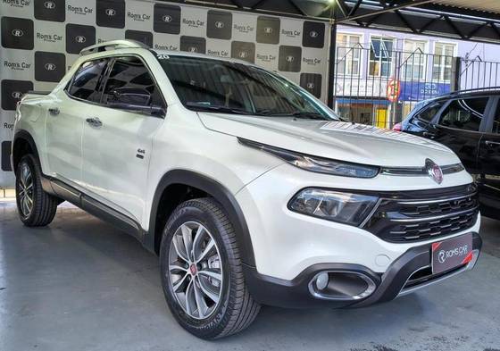 FIAT TORO 2.0 16V TURBO DIESEL VOLCANO 4WD AT9